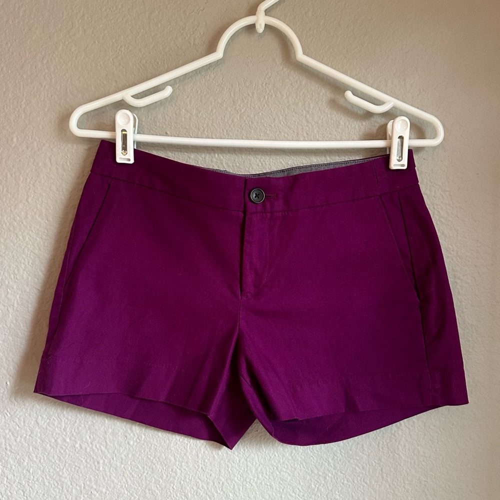 Banana Republic Women’s Wine Shorts size 0P